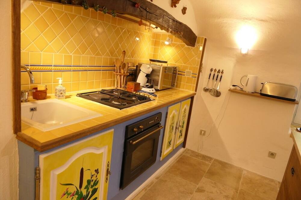 Photo of Kitchen in Lussan