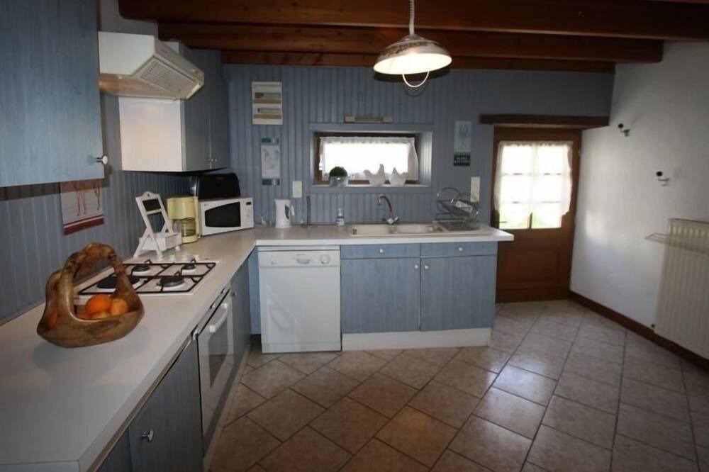 Photo of Kitchen in Vrecourt