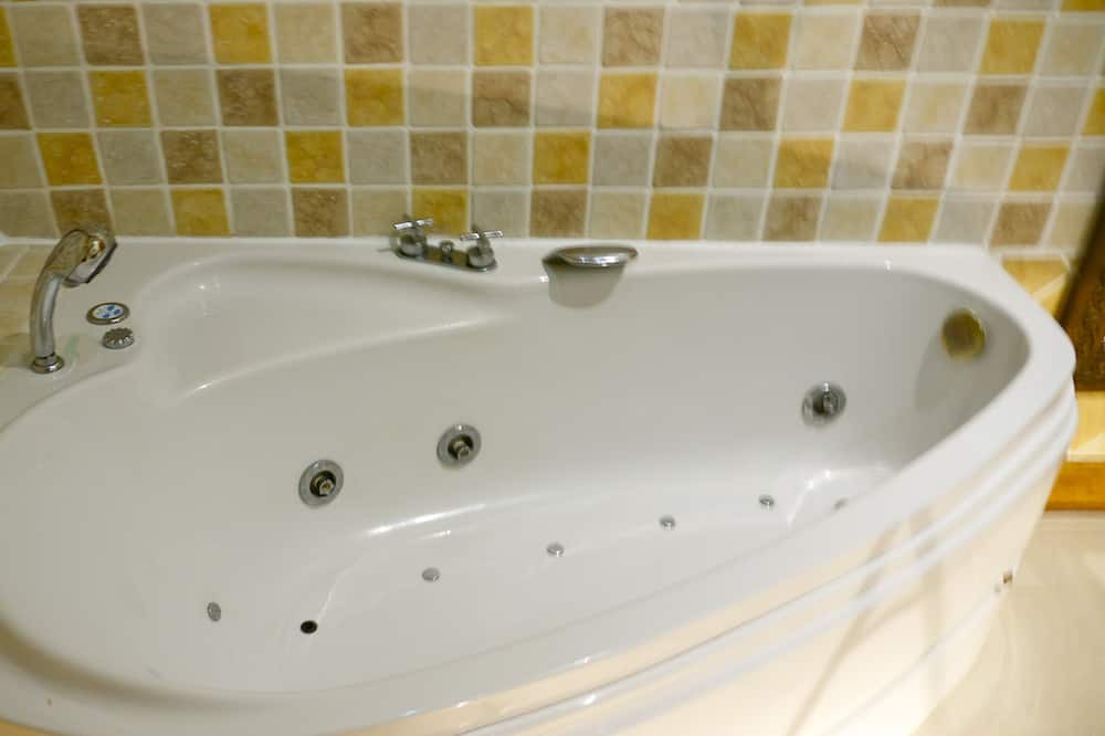 Photo of Bathroom in Landehen