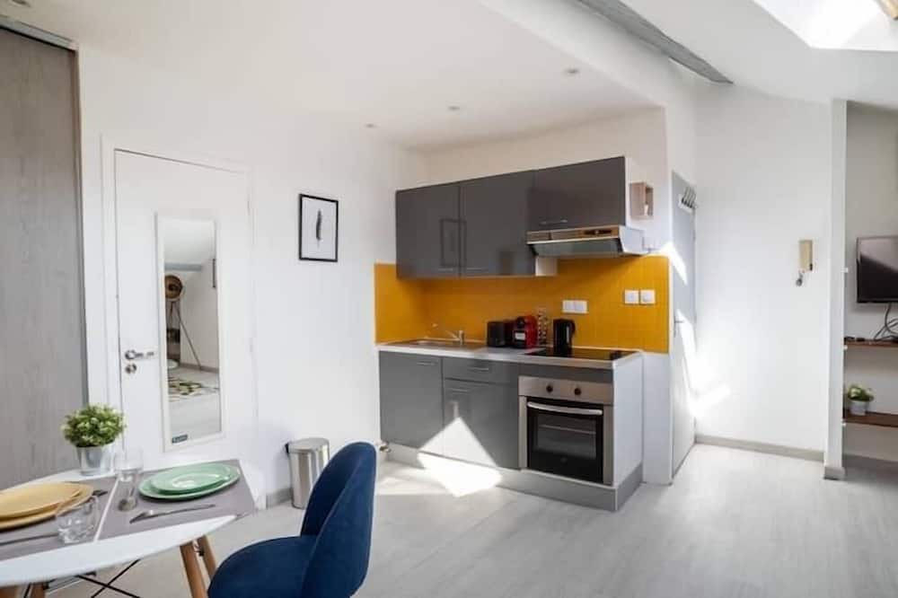 Photo of Kitchen in Haussonville-Blandan-Mon Desert-Saurupt