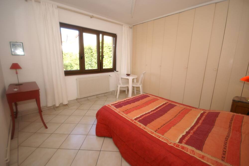 Photo of Bedroom in Vic-sur-Seille