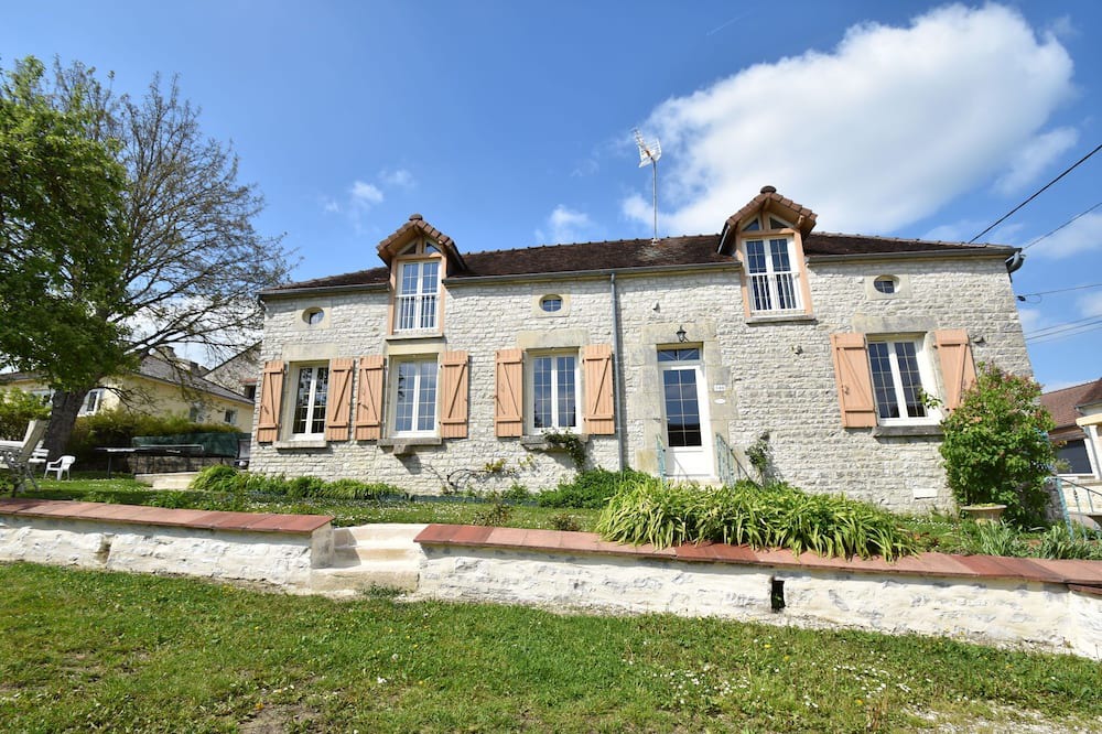 Photo of Outdoor in Bligny