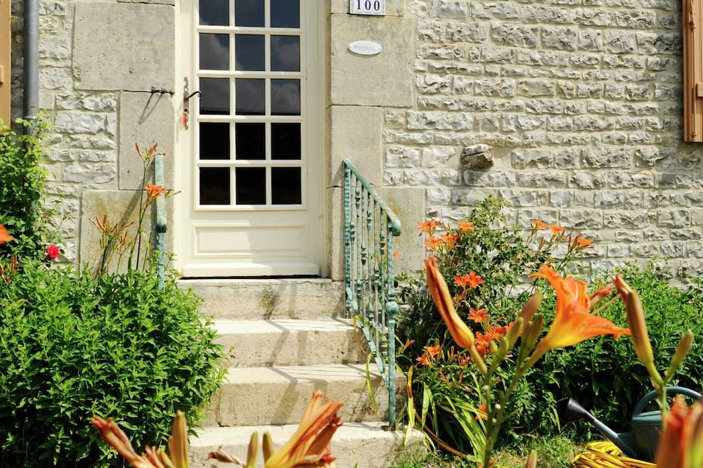 Photo of Outdoor in Bligny
