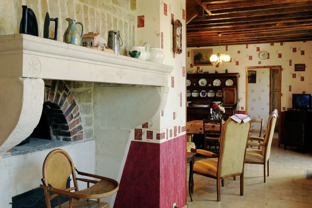 Photo of Livingroom in Bligny