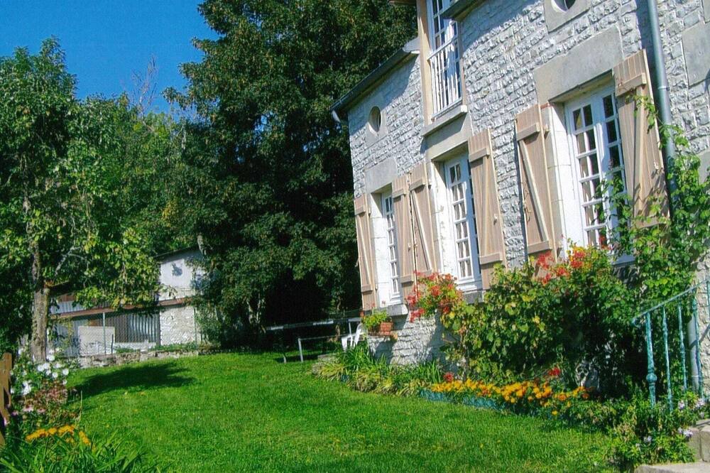Photo of Outdoor in Bligny