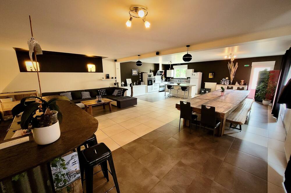 Photo of Livingroom in Couvignon