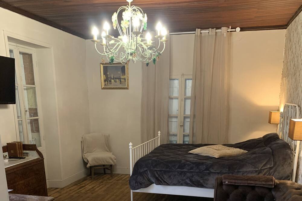 Photo of Bedroom in Castillon-Debats