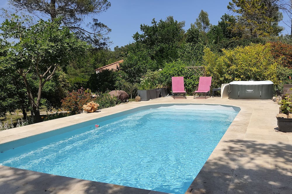 Photo of Outdoor in La Celle