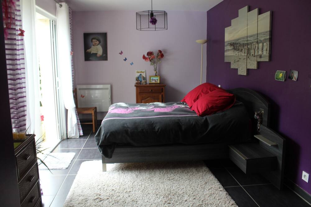 Photo of Bedroom in Buros