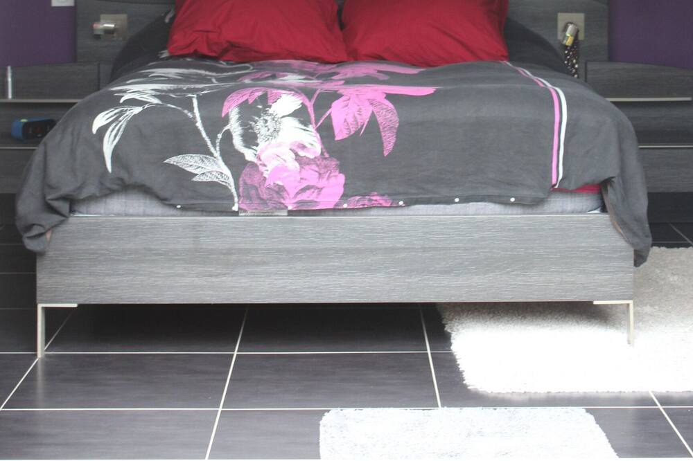 Photo of Bedroom in Buros