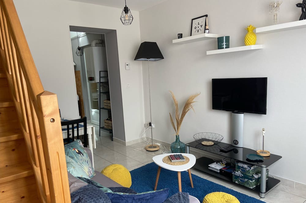 Photo of Livingroom in Troyes