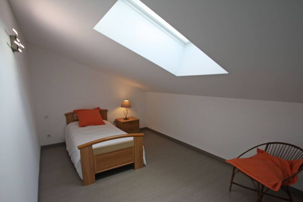 Photo of Bedroom in Haillainville