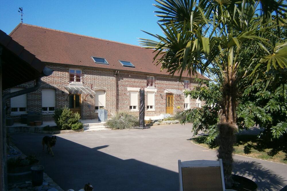 Photo of Outdoor in Bucheres