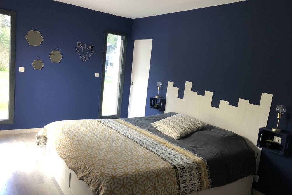 Photo of Bedroom in Saubion