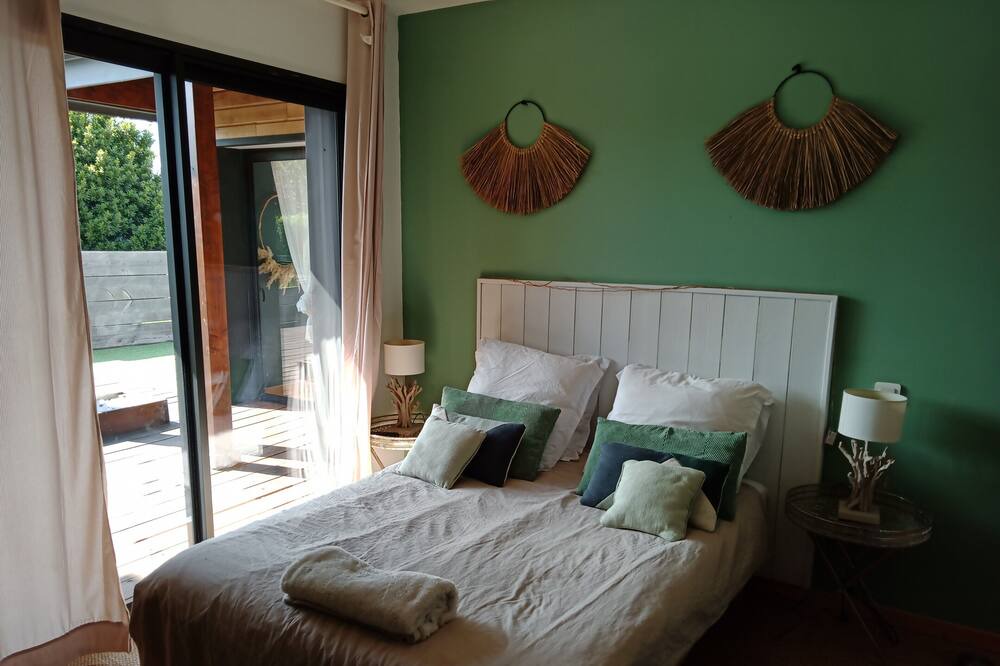 Photo of Bedroom in Hillion