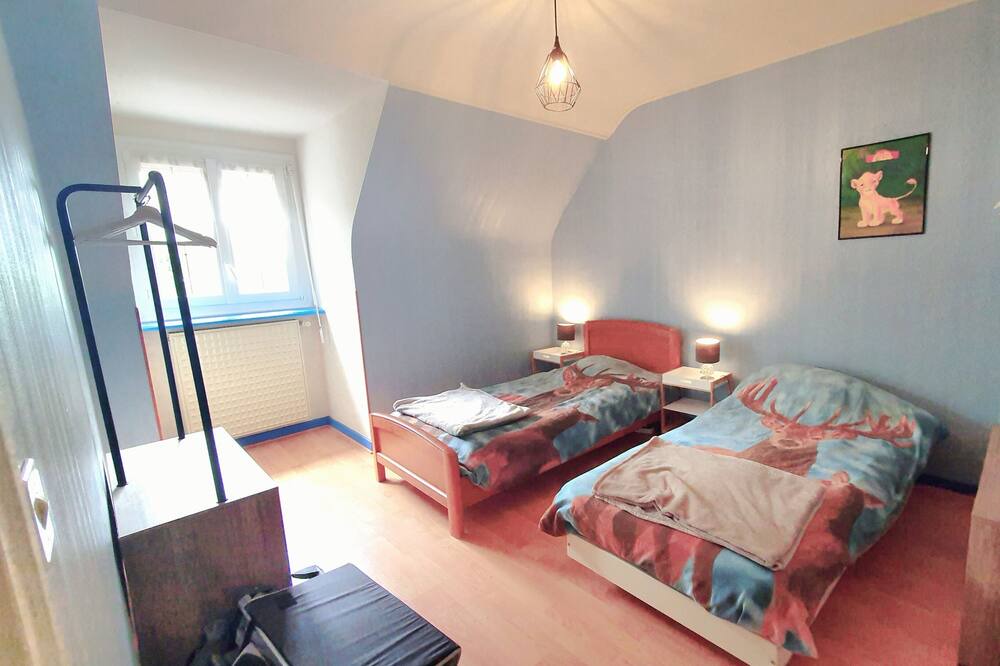 Photo of Bedroom in Saint-Donan