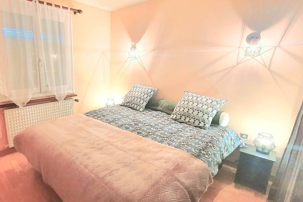 Photo of Bedroom in Saint-Donan