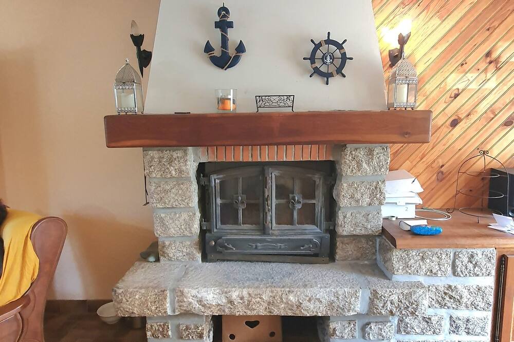 Photo of Livingroom in Saint-Donan