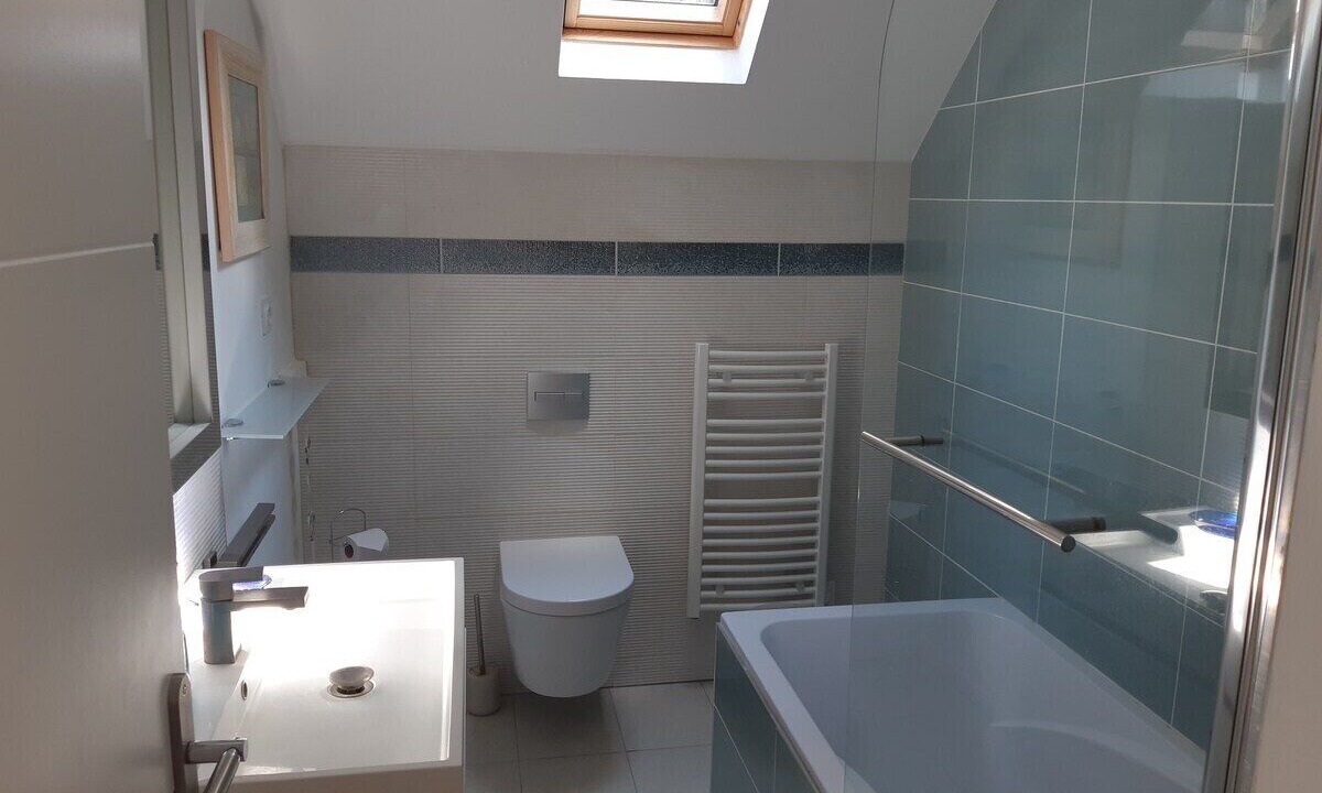 Photo of Bathroom in La Vicomte-sur-Rance
