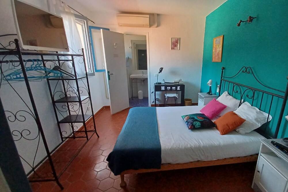 Photo of Bedroom in Le Val
