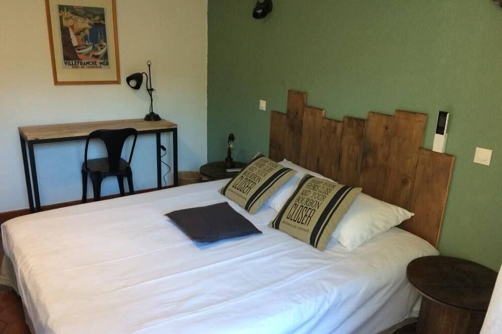 Photo of Bedroom in Le Val