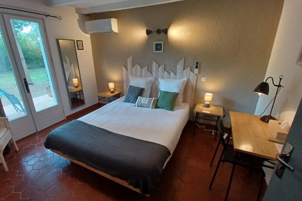 Photo of Bedroom in Le Val