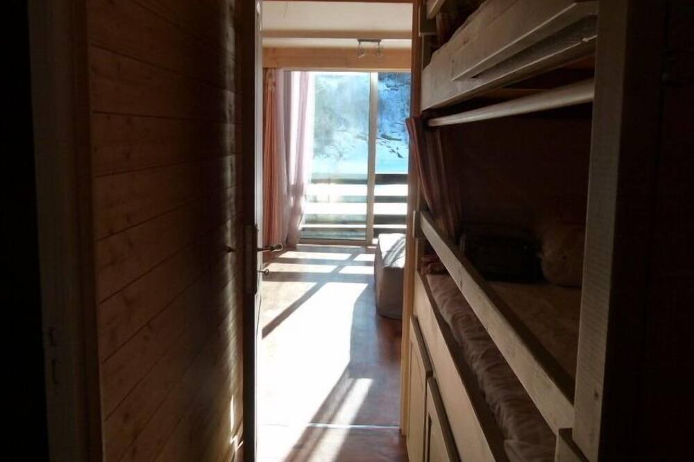 Photo of Bedroom in Montferrier