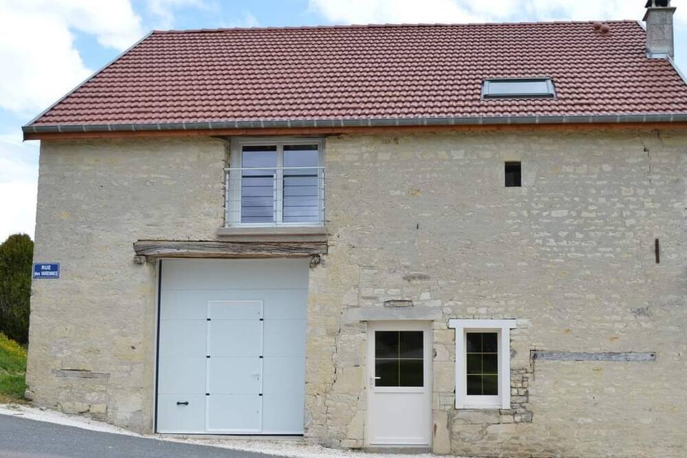 Photo of Outdoor in Autreville-sur-la-Renne