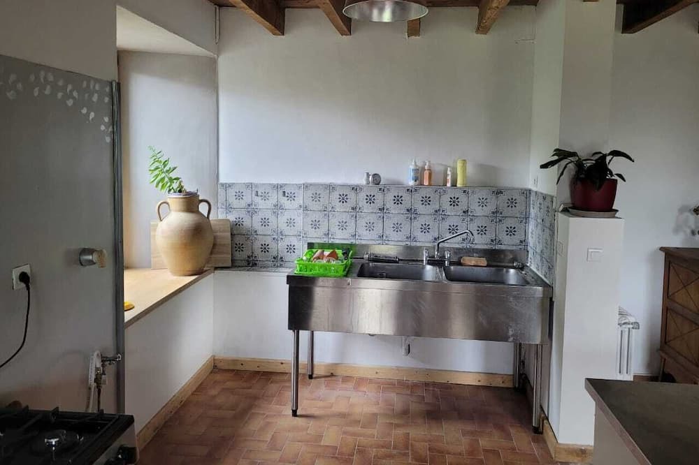 Photo of Kitchen in Laurenan