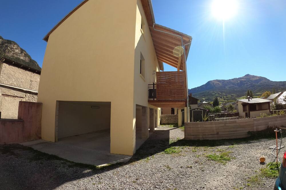 Photo of Outdoor in Jausiers