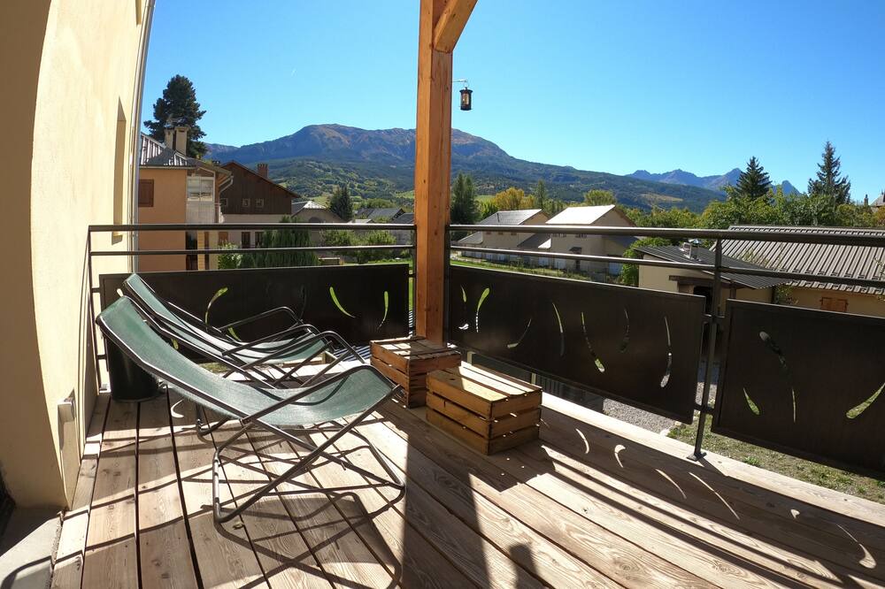 Photo of Patio Balcony in Jausiers
