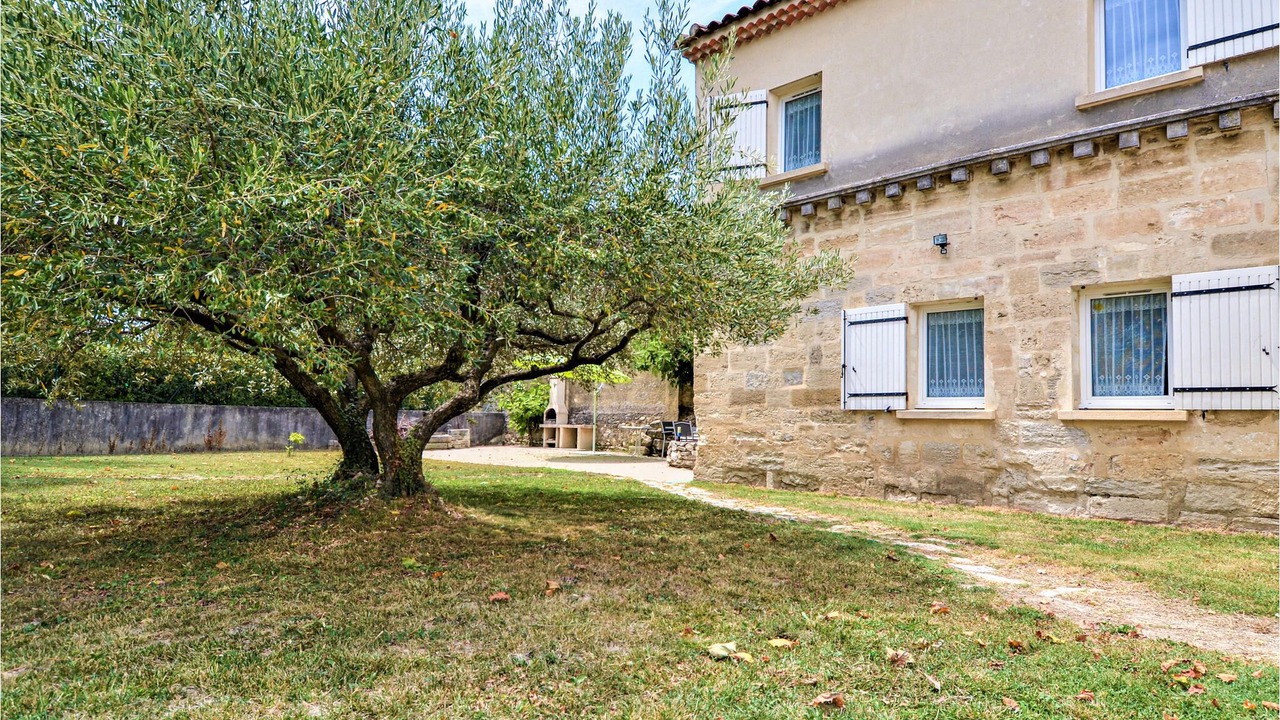 Photo of Outdoor in Aramon