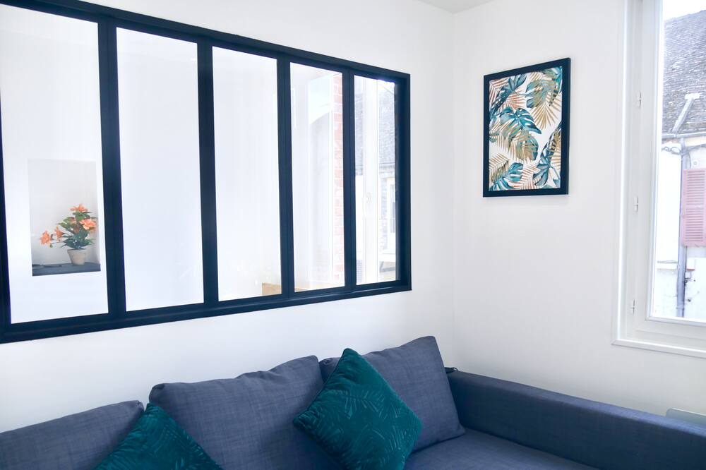 Photo of Livingroom in Sens