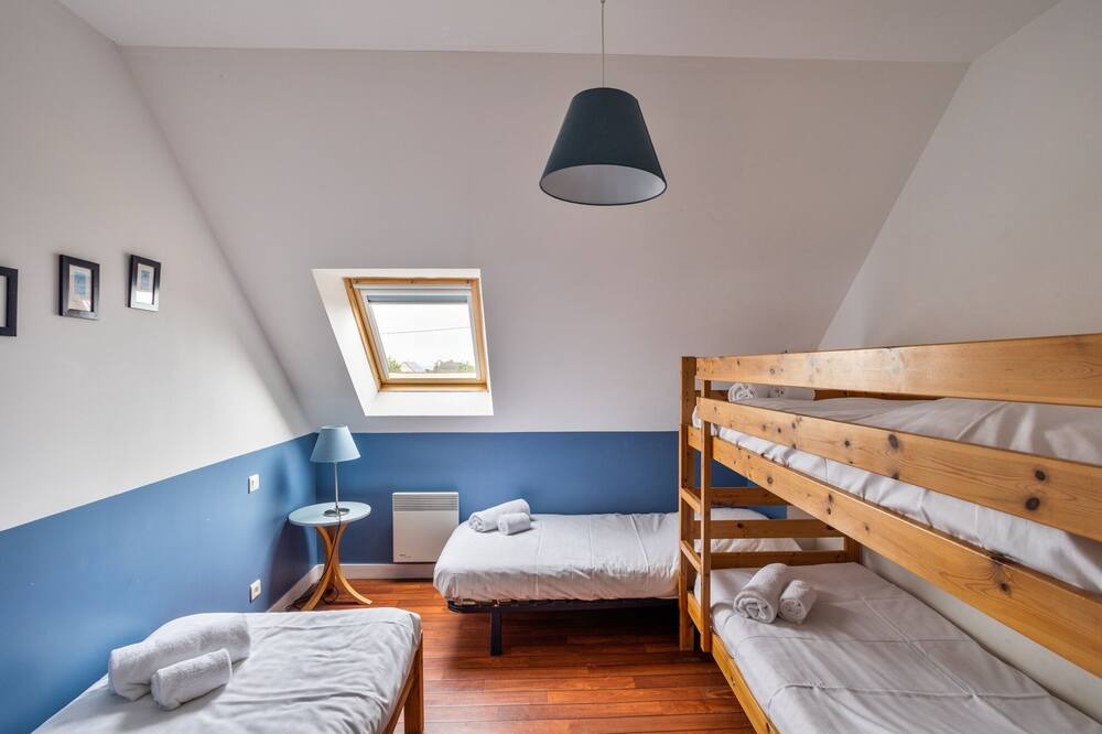 Photo of Bedroom in Saint-Cast-le-Guildo