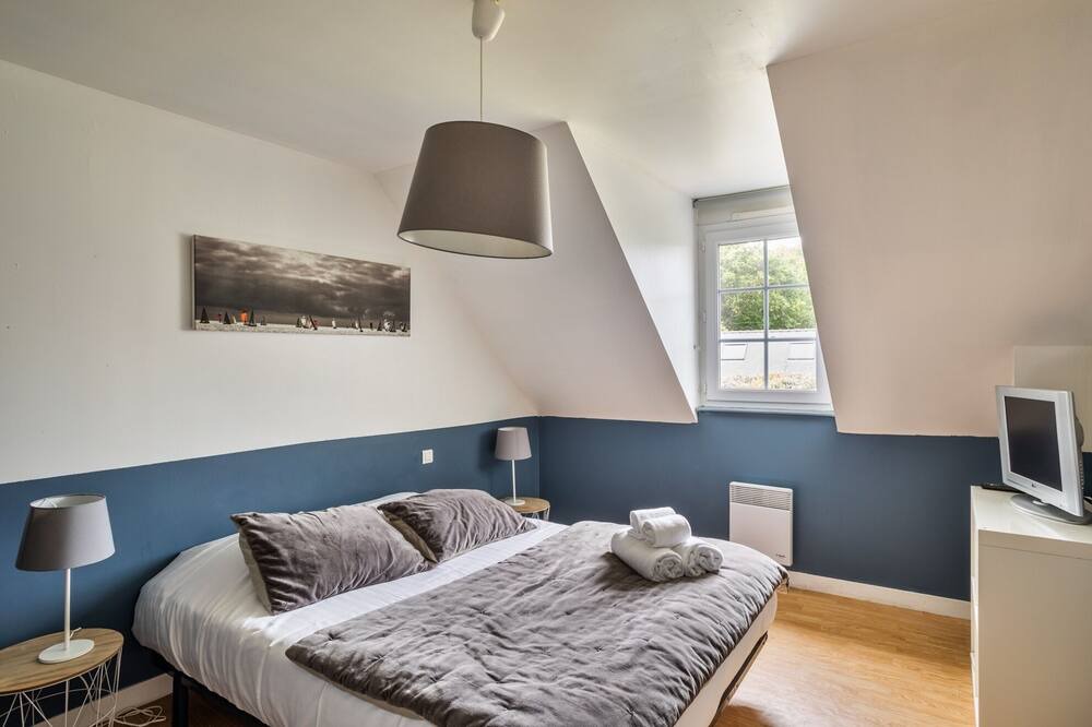 Photo of Bedroom in Saint-Cast-le-Guildo