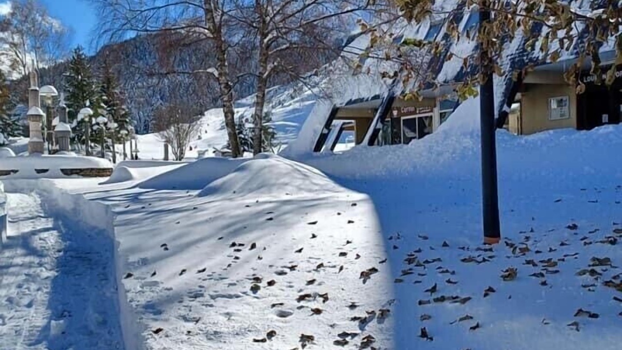 Photo of Outdoor in Genos