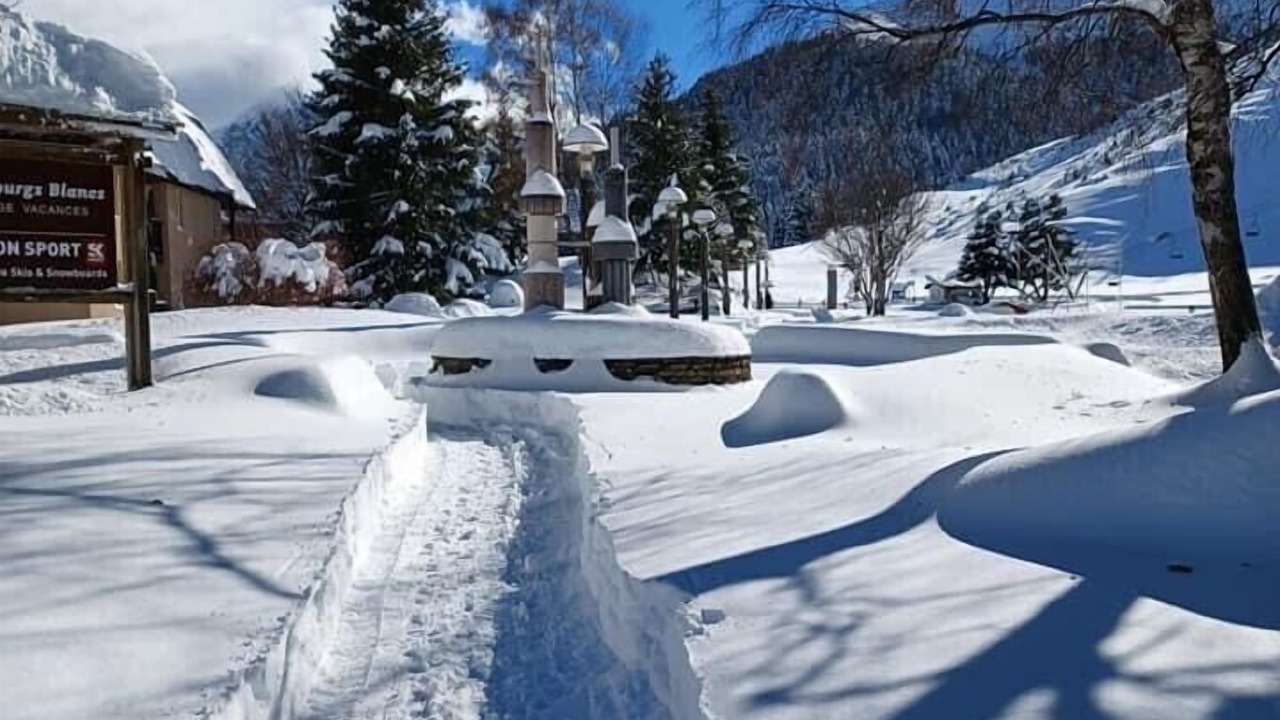 Photo of Outdoor in Genos