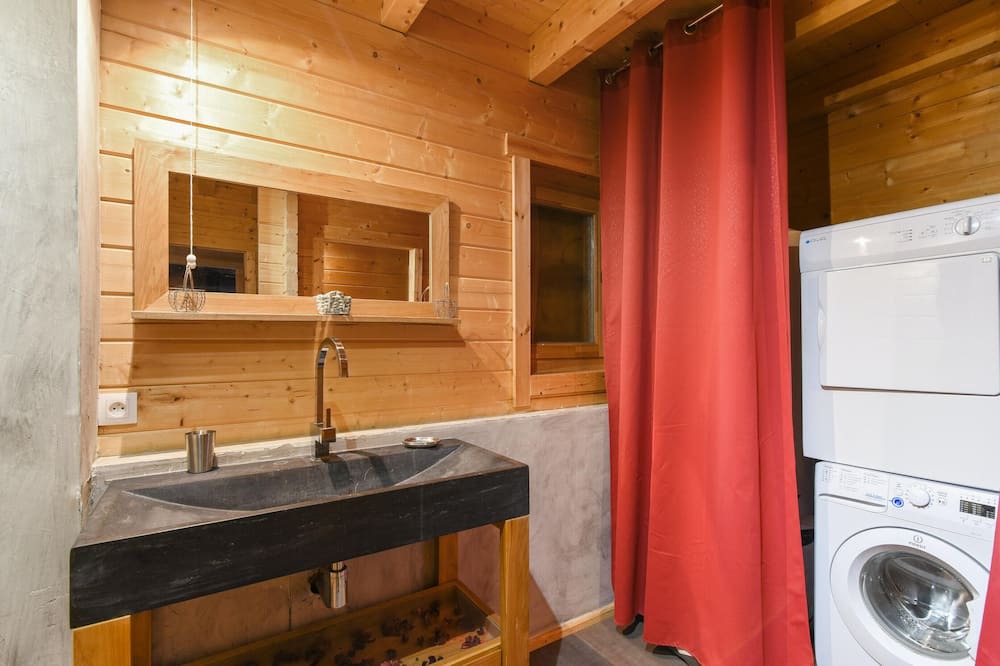 Photo of Bathroom in Orlu