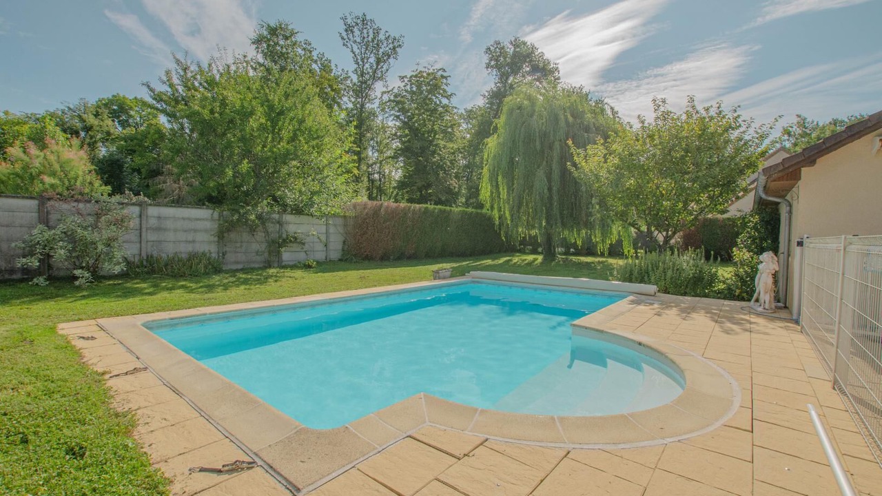 Photo of Outdoor in La Vendue-Mignot