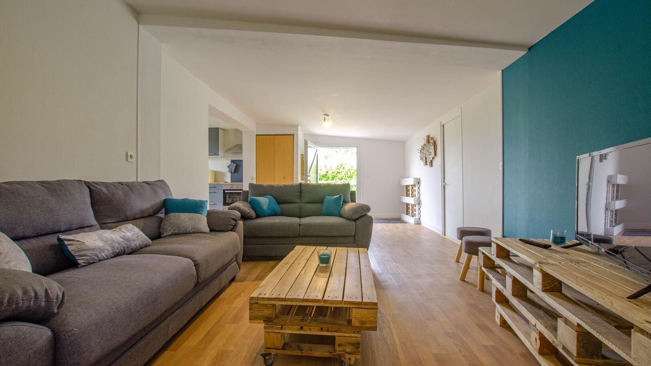 Photo of Livingroom in Precy-Notre-Dame