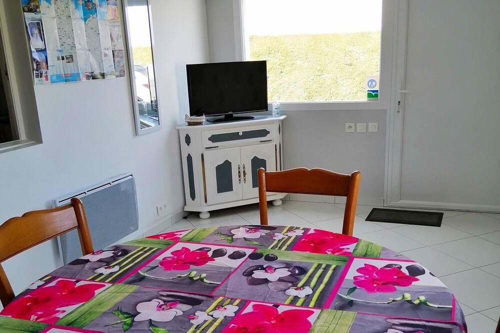 Photo of Livingroom in Tredaniel