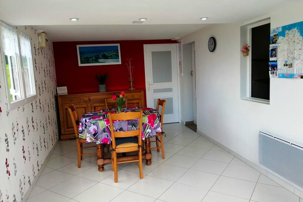 Photo of Livingroom in Tredaniel