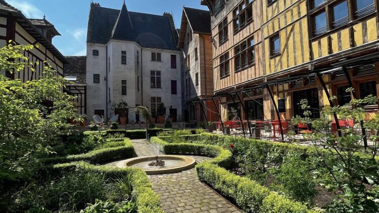 Photo of Outdoor in Brienne-le-Chateau
