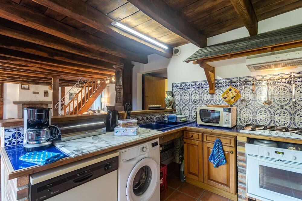 Photo of Kitchen in Saint-Martin-des-Pres
