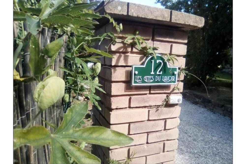 Photo of Outdoor in Villemoiron-en-Othe