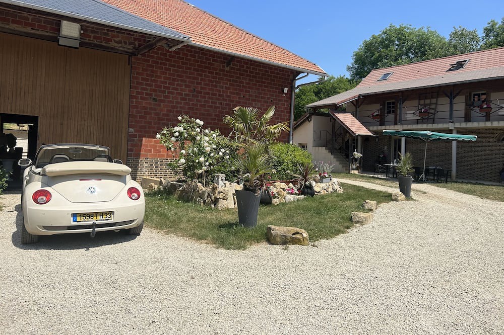 Photo of Outdoor in Villemoiron-en-Othe