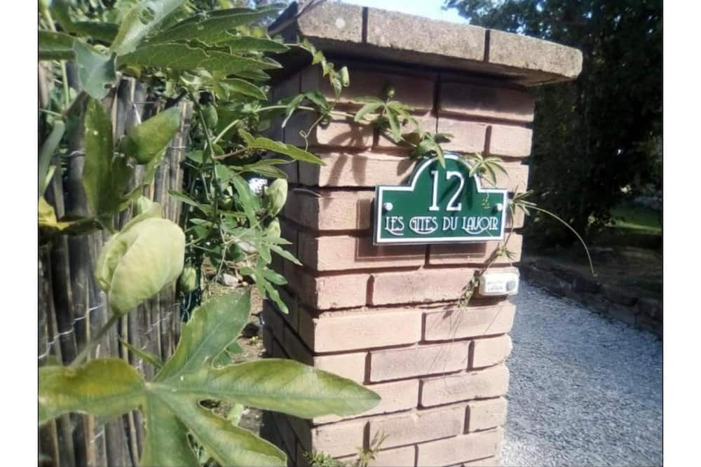 Photo of Outdoor in Villemoiron-en-Othe