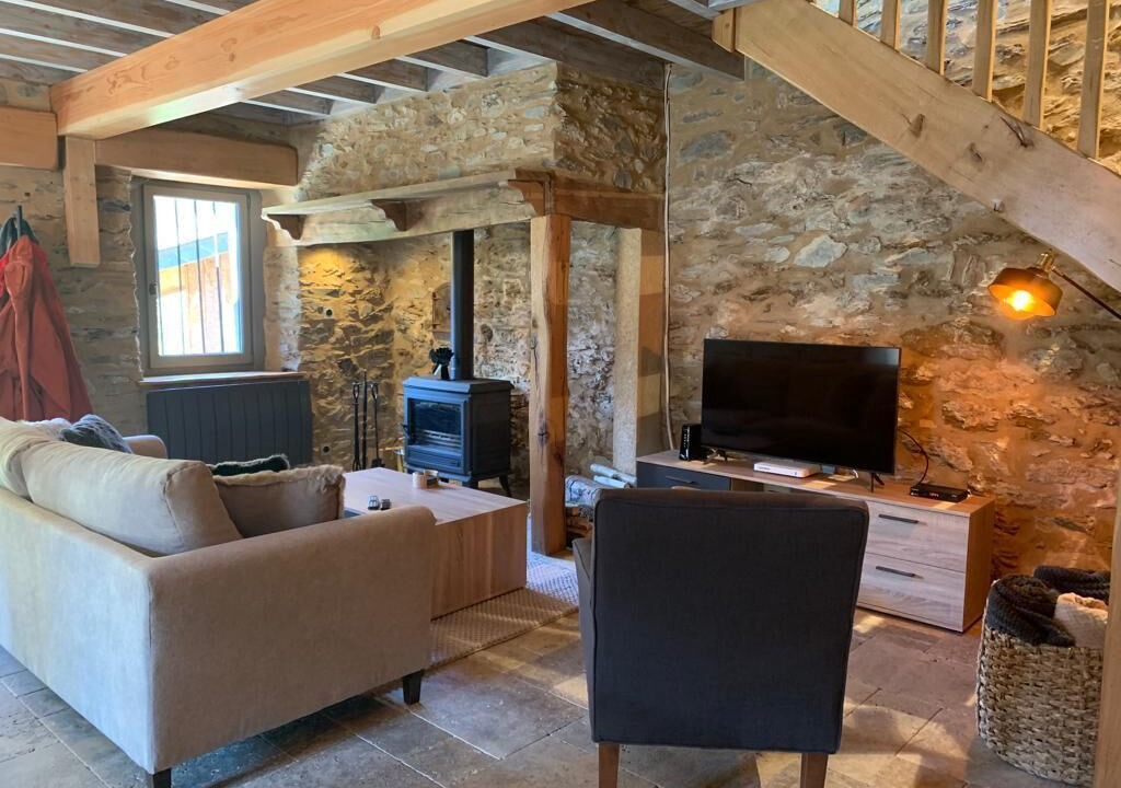 Photo of Livingroom in Louvie-Soubiron