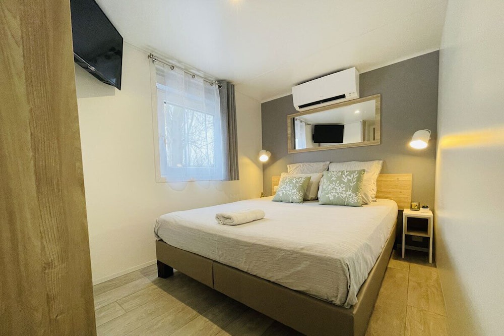 Photo of Bedroom in Gravon