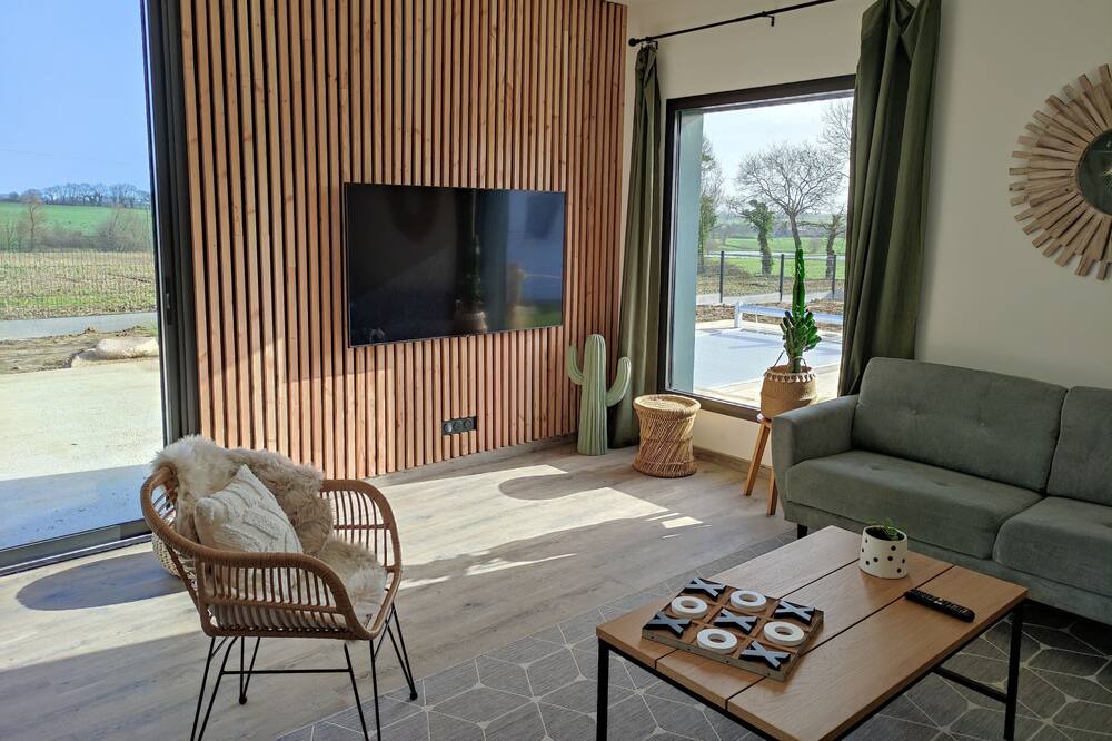 Photo of Livingroom in Saint-Aaron